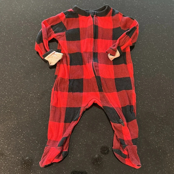 BABY CHRISTMAS PAJAMA 0-3 month Old Navy and Gap Bundle - Picture 2 of 11